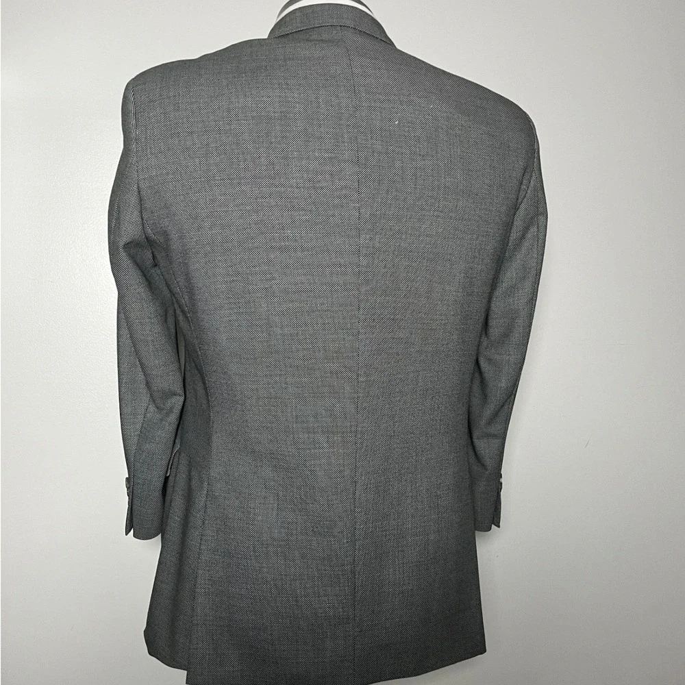 Hugo Boss Suit‎ Mens 44R 38W Grey Micro-Pattern 3-Button Wool Made in USA 7S